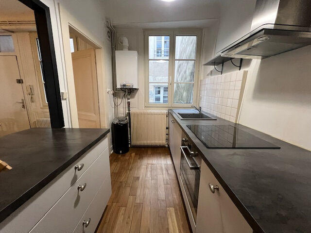 Appartement - 60 m² - 2 pièces