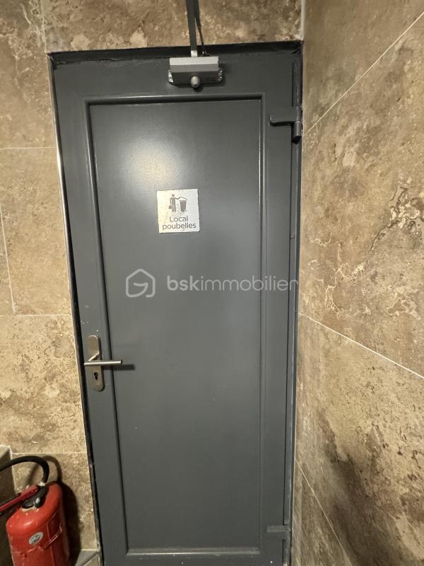 Immeuble - 320 m² - 11 pièces