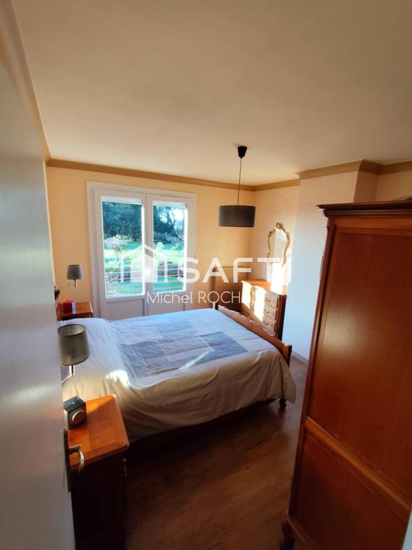 Maison - 132 m² - 10 pièces