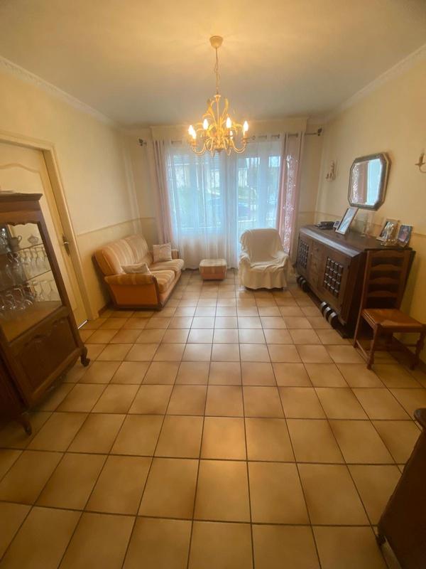 Maison - 122 m² - 6 pièces