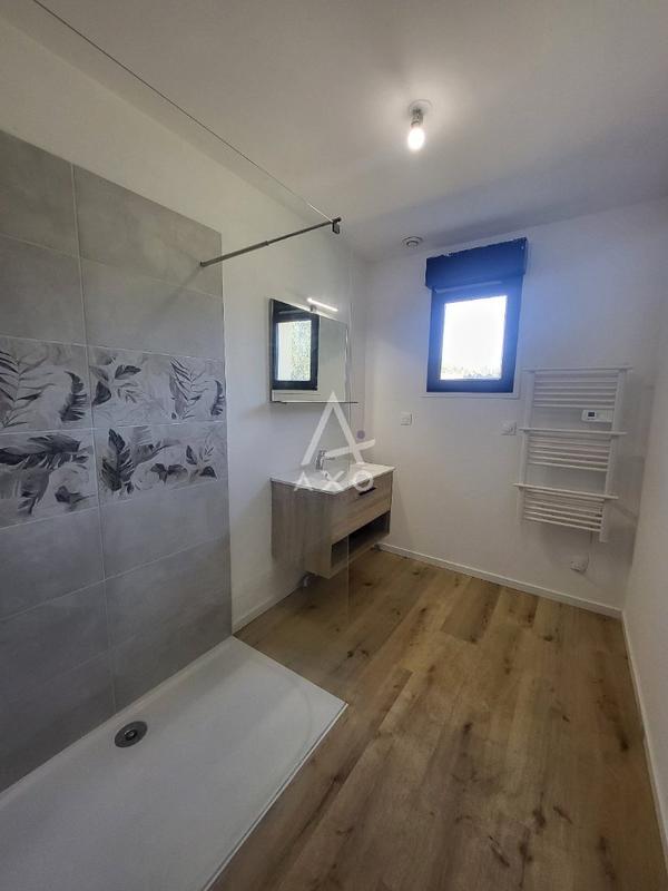 Maison - 120 m² - 6 pièces