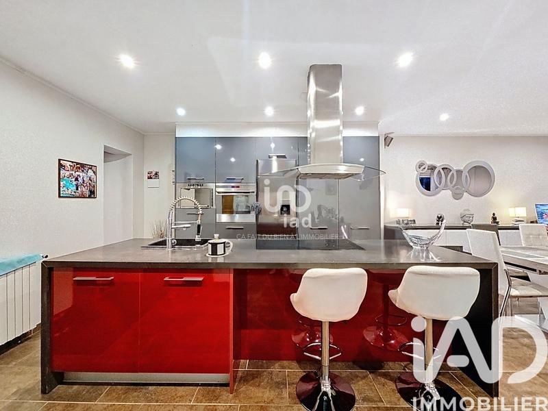 Maison - 85 m² - 5 pièces