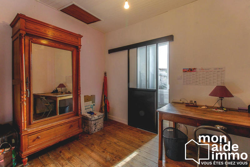 Maison traditionnelle - 135 m² - 5 pièces