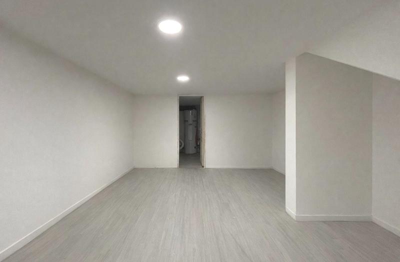 Maison - 226 m² - 8 pièces