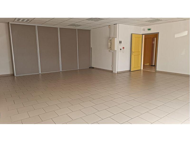 Local commercial - 56 m² - 1 pièce