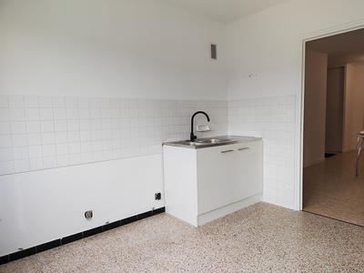 Appartement - 81 m² - 3 pièces