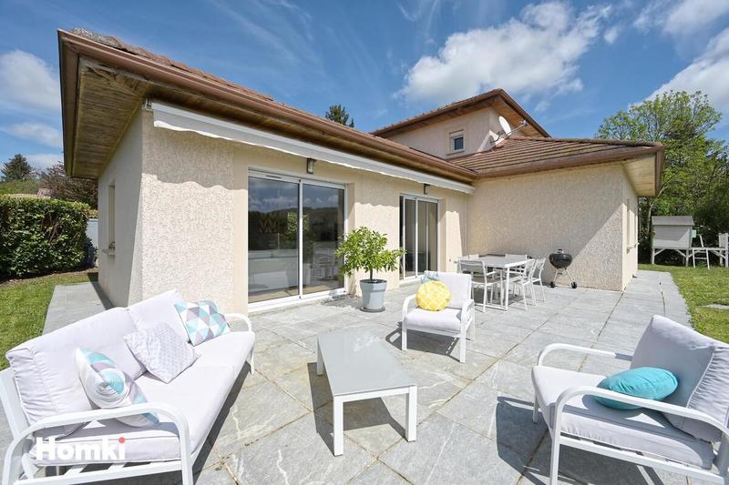 Maison - 130 m² - 5 pièces