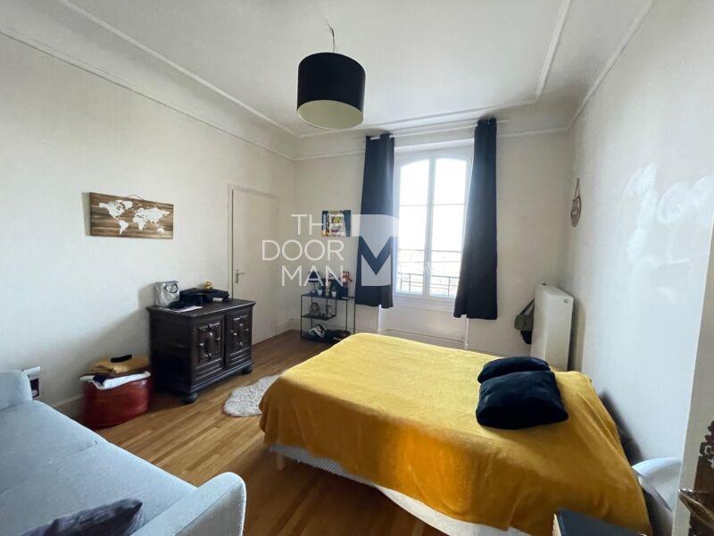 Demeure - 192 m² - 5 pièces