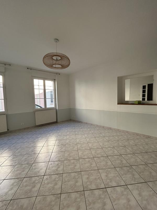 Maison - 76 m² - 3 pièces