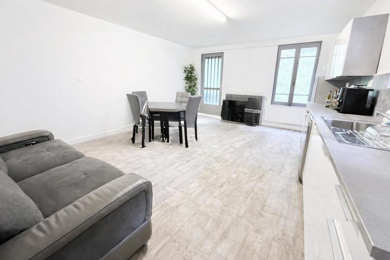 Maison ancienne - 100 m² - 6 pièces