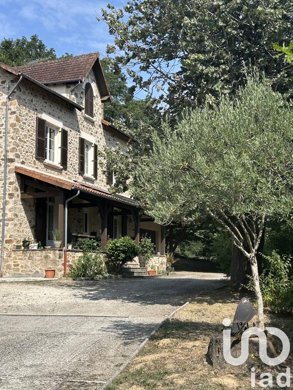 Maison - 269 m² - 7 pièces