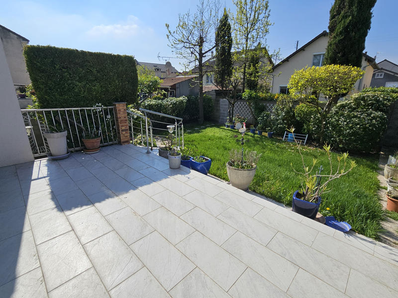 Maison - 142 m² - 5 pièces