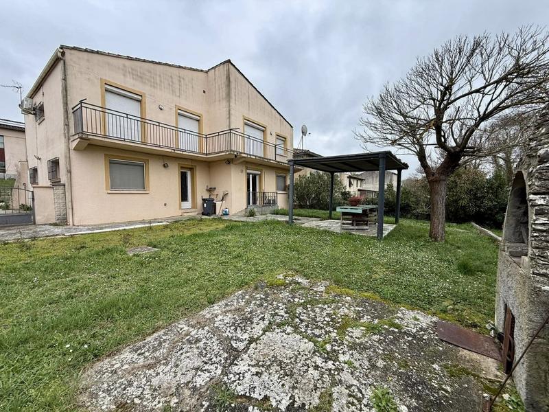 Villa - 166 m² - 6 pièces