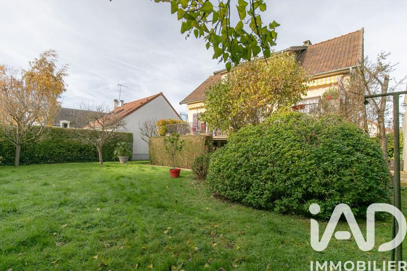 Maison - 180 m² - 6 pièces