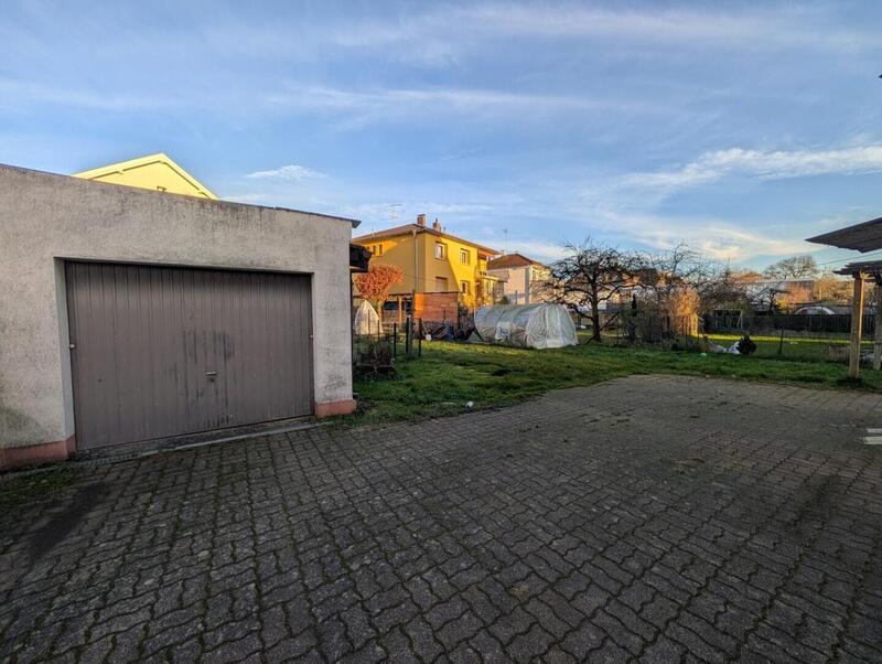 Maison - 101 m² - 6 pièces