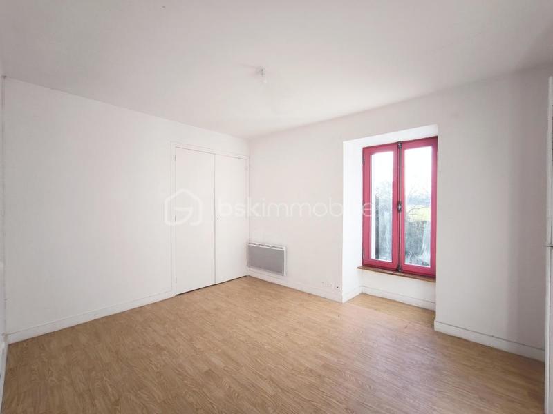 Maison en pierre - 98 m² - 4 pièces