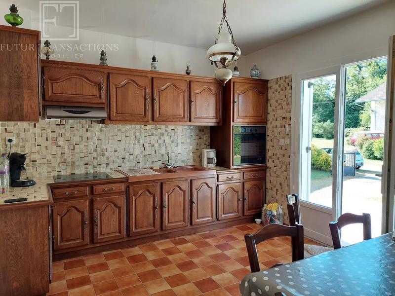 Maison - 95 m² - 7 pièces