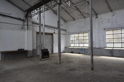 Maison - 1 286 m² - 10 pièces