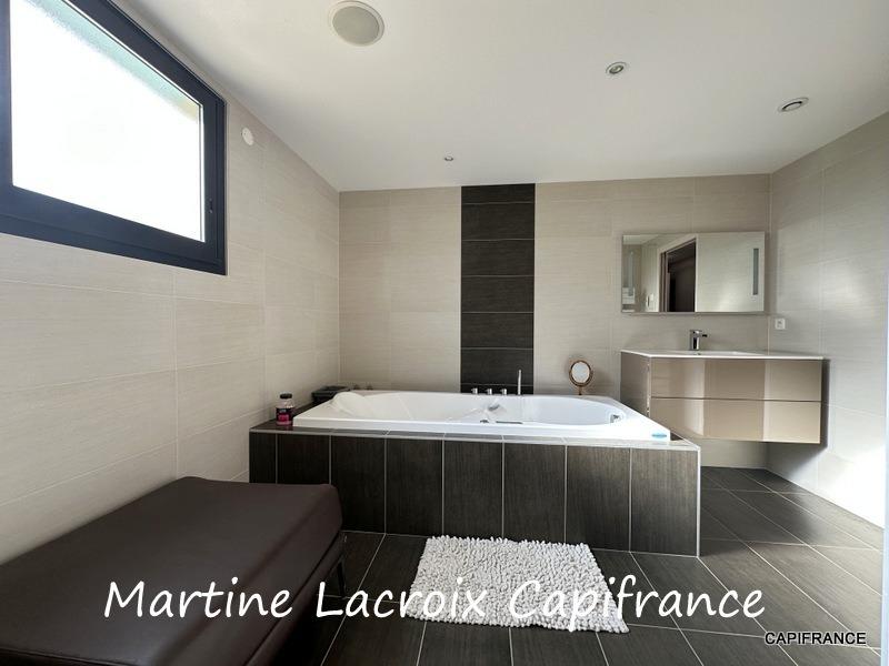 Maison de campagne - 178 m² - 8 pièces