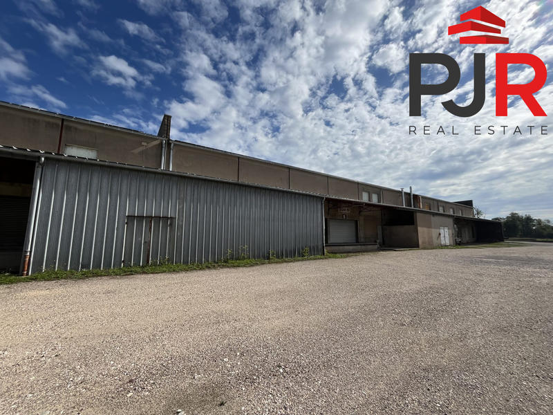 Local d'activités - 1 600 m²