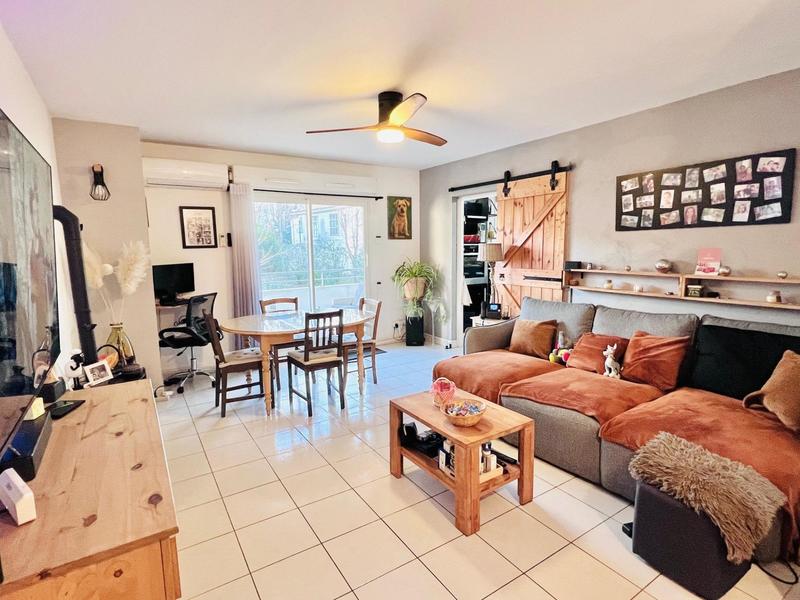 Appartement - 64 m² - 3 pièces