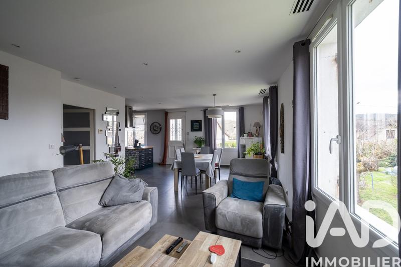 Maison - 159 m² - 8 pièces
