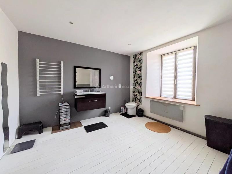 Maison - 196 m² - 6 pièces