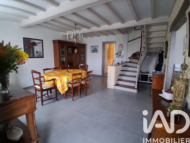 Maison - 121 m² - 5 pièces