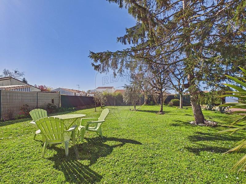 Maison - 195 m² - 6 pièces