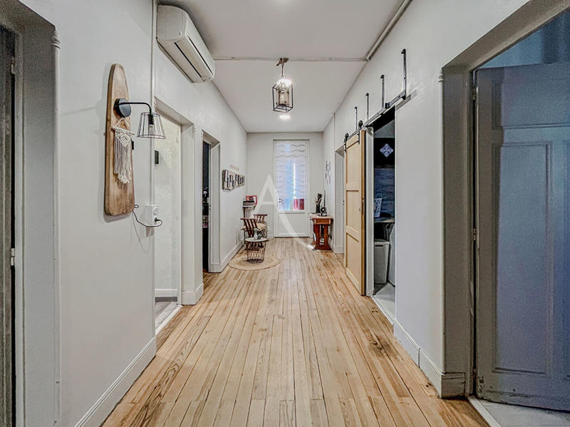 Maison - 175 m² - 6 pièces