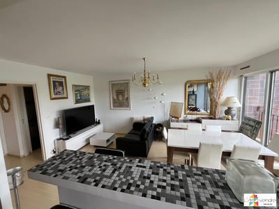 Appartement - 79 m² - 4 pièces