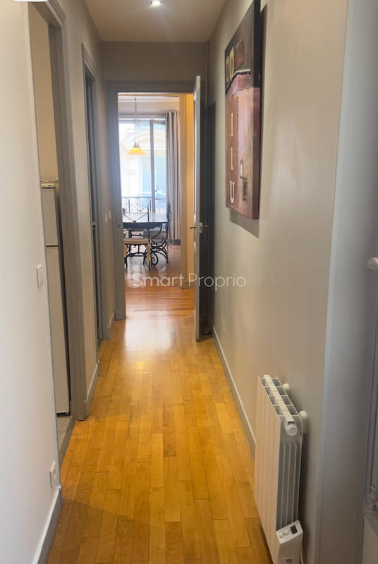 Appartement - 72 m² - 2 pièces