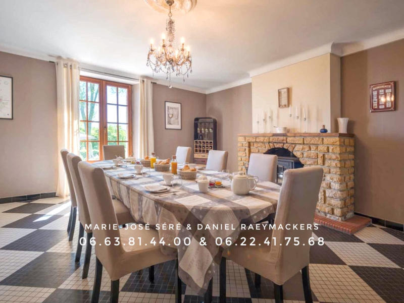 Demeure - 518 m² - 18 pièces