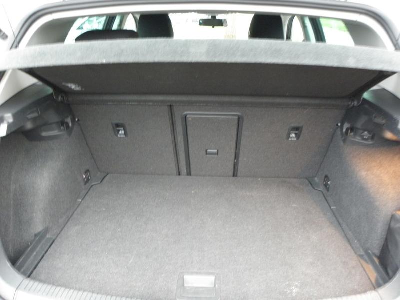 Volkswagen Golf VII 1.4 Tsi 125 Ch BlueMotion Technology Sound Dsg7 / 6