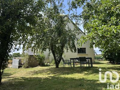 Maison - 245 m² - 9 pièces