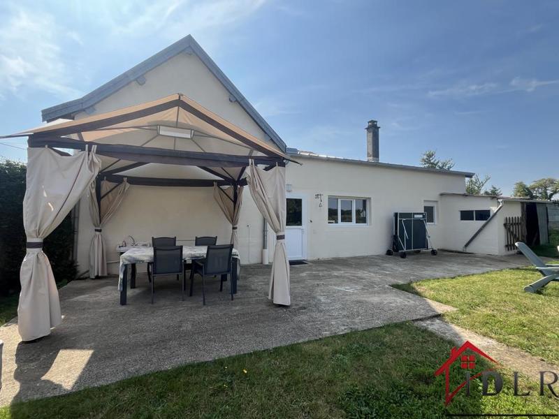 Propriété - 104 m² - 4 pièces