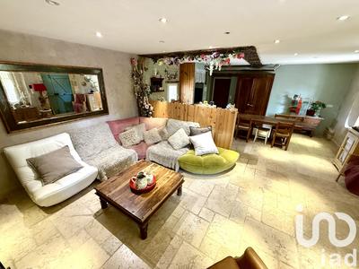 Maison - 250 m² - 7 pièces