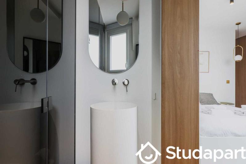 Appartement - 85 m² - 3 pièces