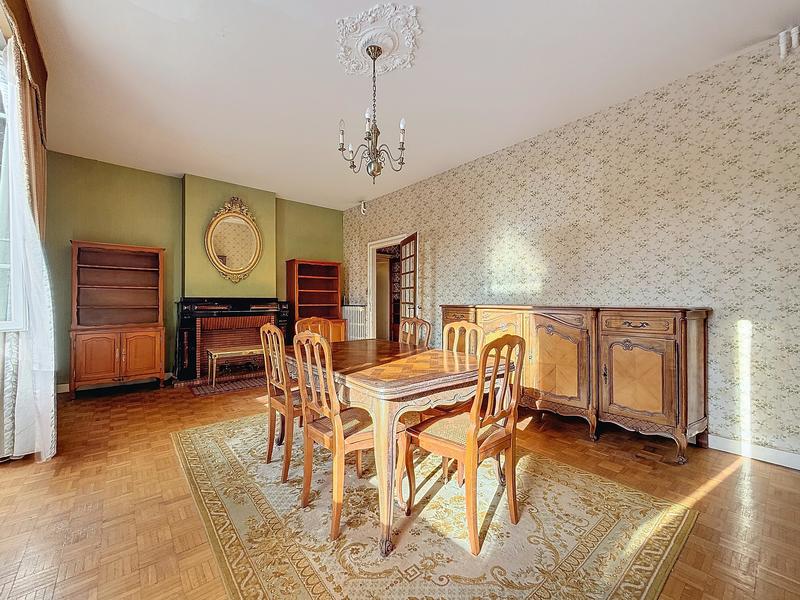 Ferme - 215 m² - 8 pièces