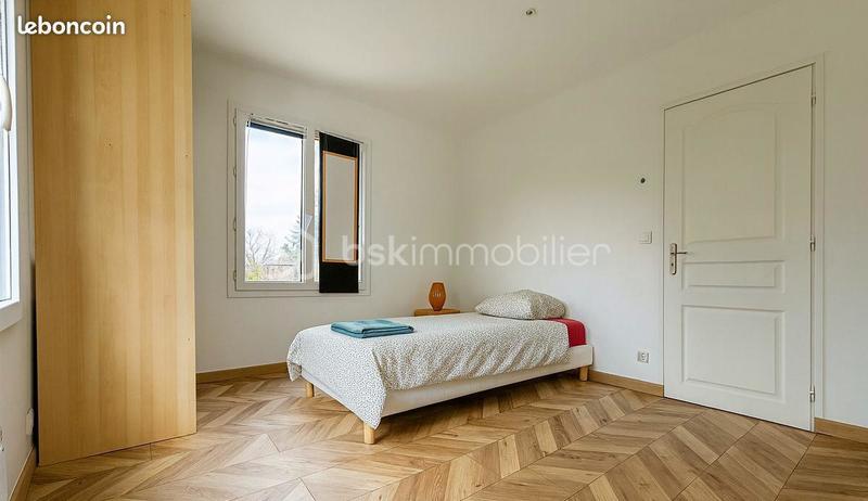 Propriété - 165 m² - 6 pièces