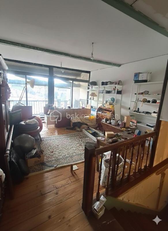 Demeure - 260 m² - 9 pièces