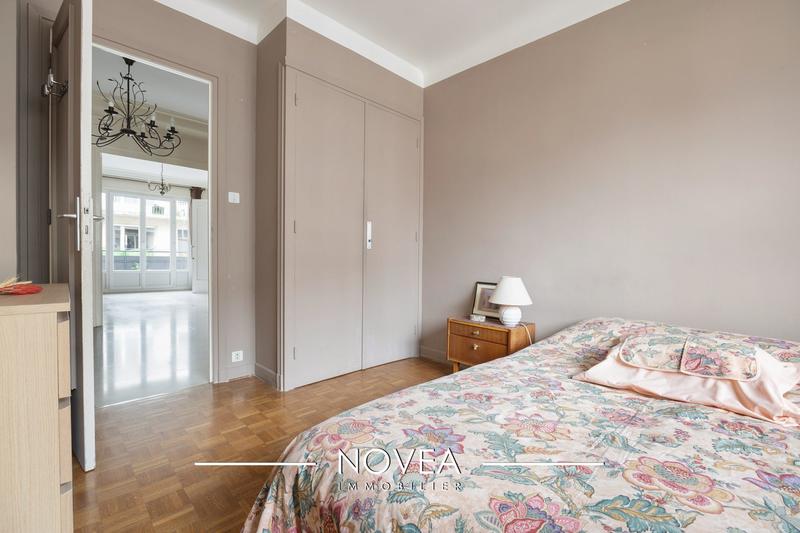 Appartement - 100 m² - 4 pièces