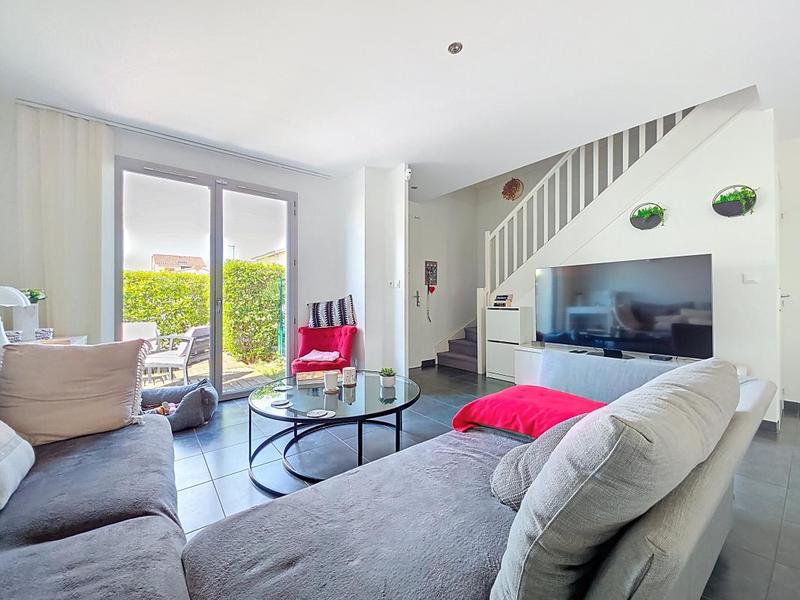 Maison - 102 m² - 5 pièces