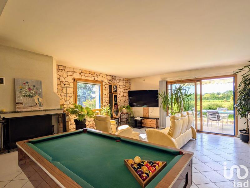 Maison - 188 m² - 7 pièces