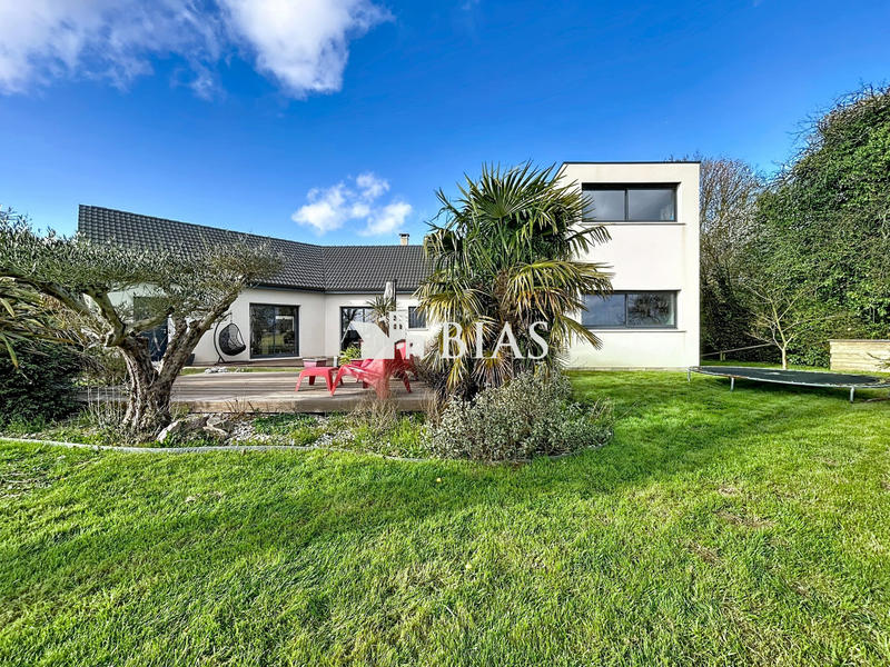 Maison contemporaine - 172 m² - 5 pièces