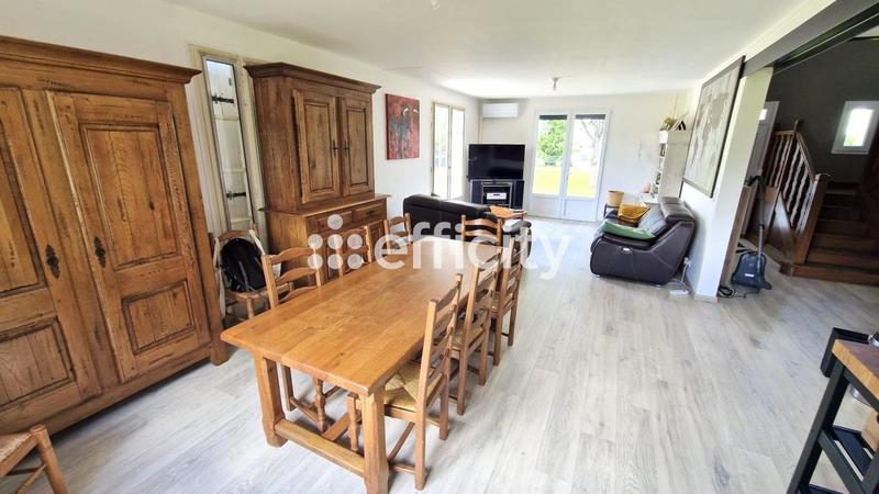 Maison - 150 m² - 6 pièces