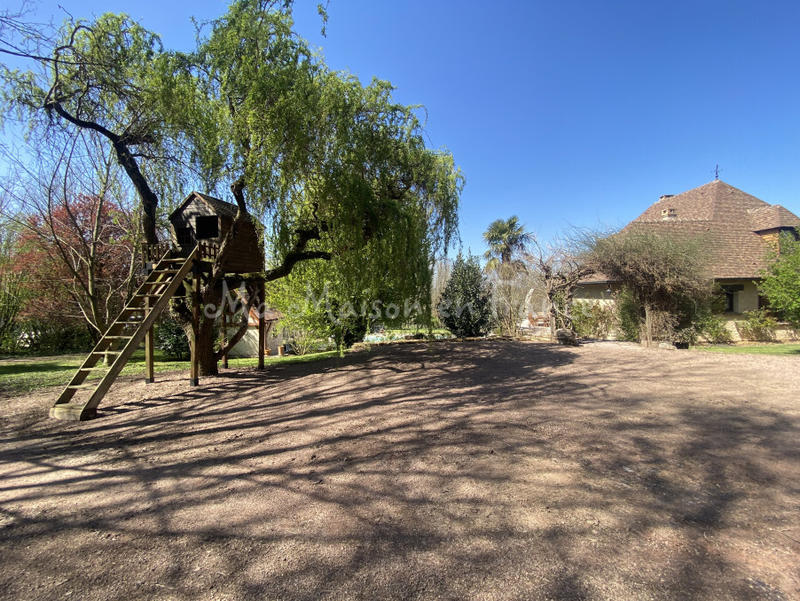 Maison - 156 m² - 8 pièces