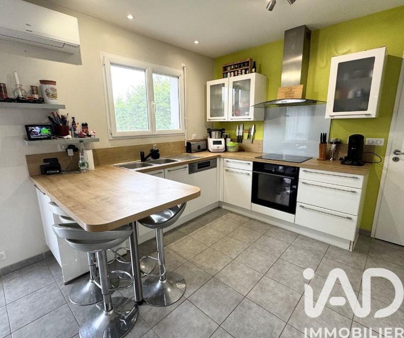 Maison - 98 m² - 4 pièces