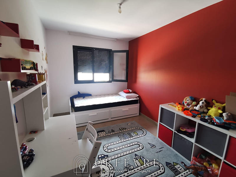 Maison - 108 m² - 4 pièces