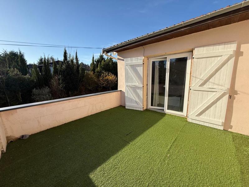 Maison - 180 m² - 5 pièces